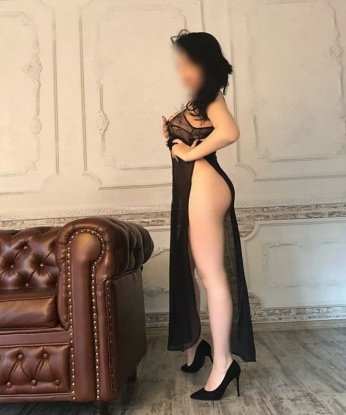Алина